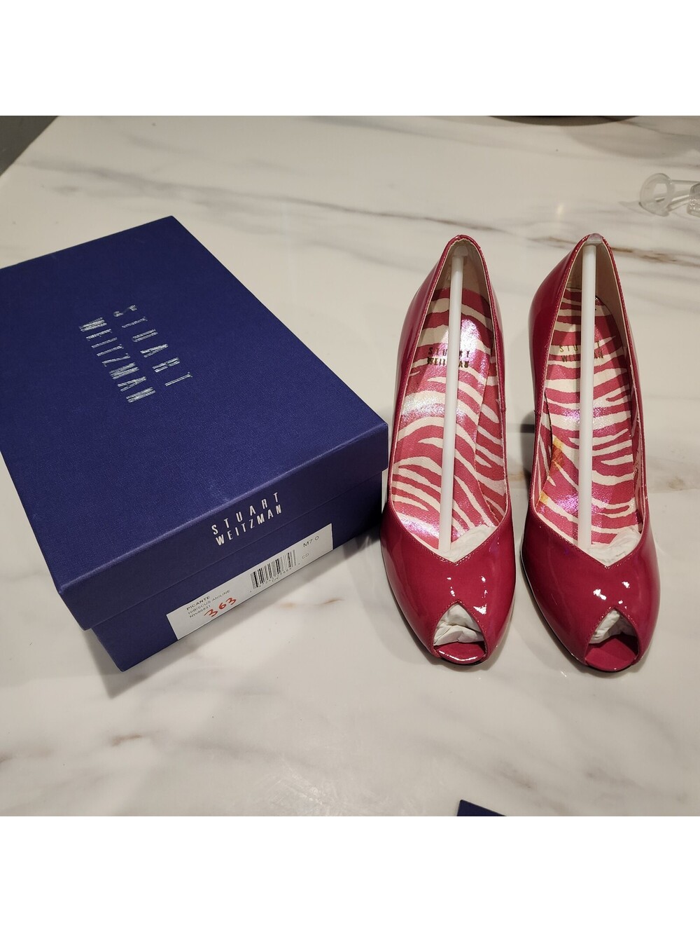 New Stuart Weitzman Pink Patent Peep-Toe Platform Heels Size 7 pls read descrip